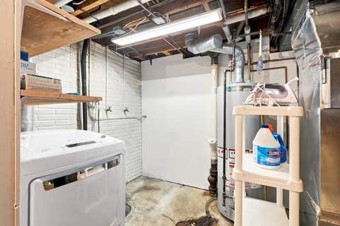 Tiny photo for 2928 Oxford Drive, Bettendorf, IA 52722 (MLS # 12724718)