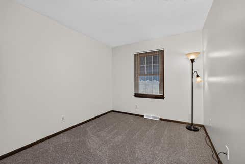 Tiny photo for 2928 Oxford Drive, Bettendorf, IA 52722 (MLS # 12724718)