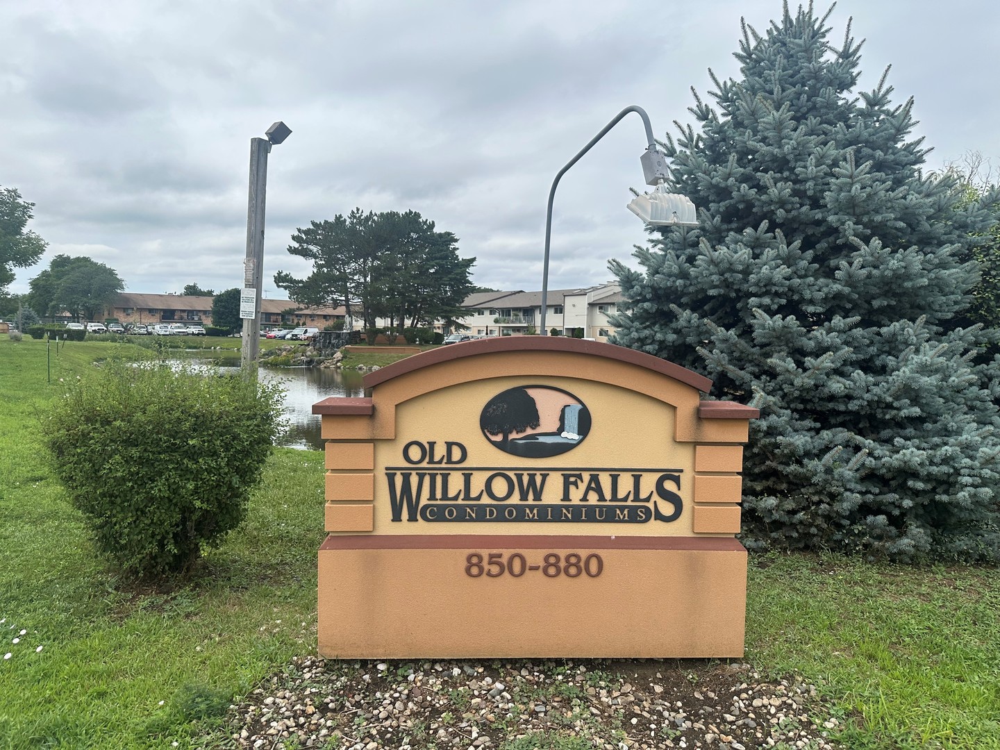 850 E Old Willow Road 108