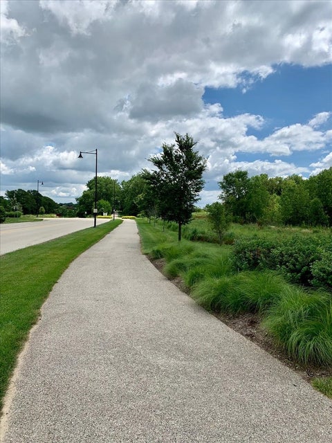 Tiny photo for 650 Glenbrook Road, Crystal Lake, IL 60012 (MLS # 12723595)