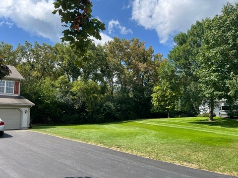 Tiny photo for 650 Glenbrook Road, Crystal Lake, IL 60012 (MLS # 12723595)