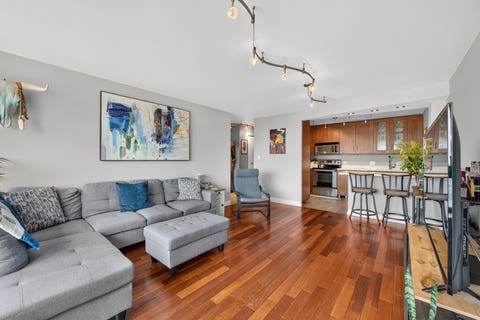Tiny photo for 3930 N PINE GROVE Avenue #1710, Chicago, IL 60613 (MLS # 12717340)