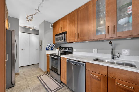 Tiny photo for 3930 N PINE GROVE Avenue #1710, Chicago, IL 60613 (MLS # 12717340)