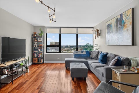 Tiny photo for 3930 N PINE GROVE Avenue #1710, Chicago, IL 60613 (MLS # 12717340)