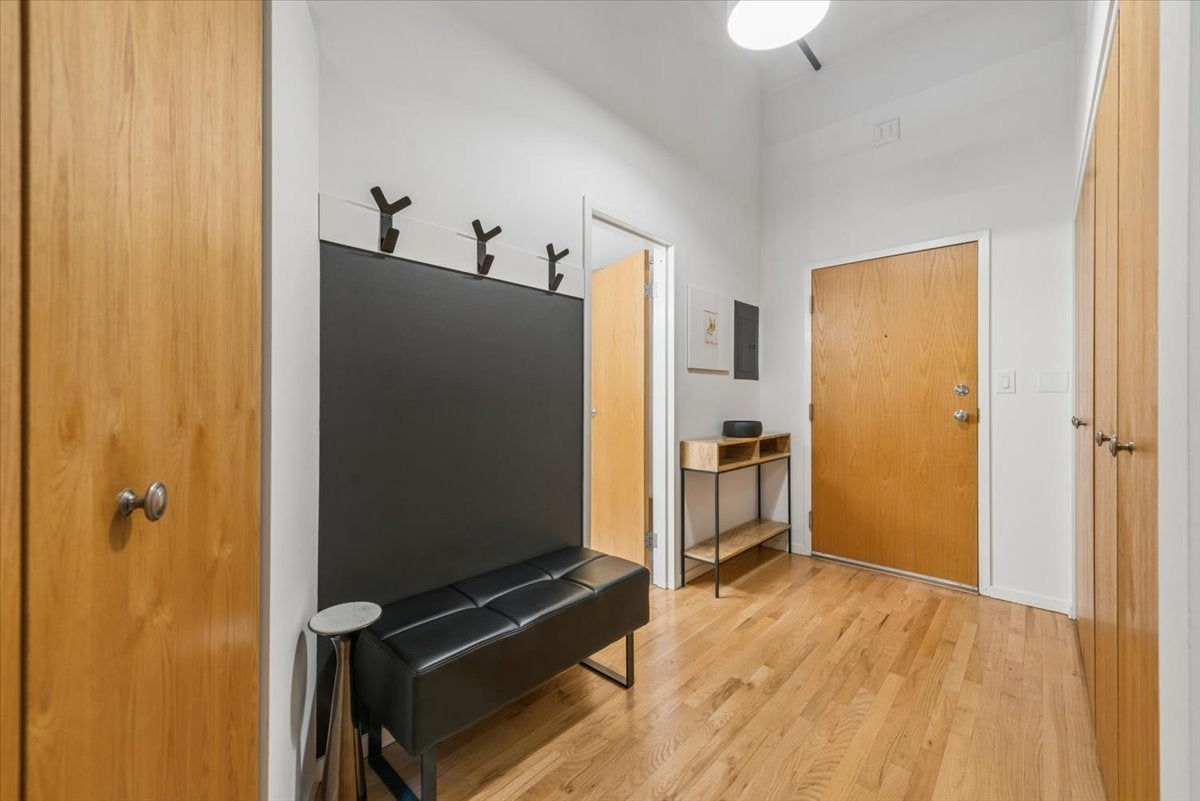 3151 N Lincoln Avenue 318