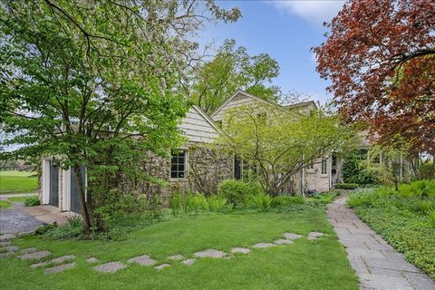 Tiny photo for 1372 Sunview Lane, Winnetka, IL 60093 (MLS # 12641226)