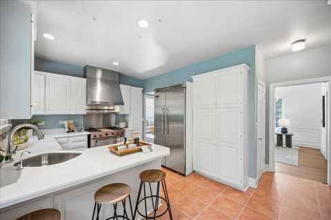 Tiny photo for 1372 Sunview Lane, Winnetka, IL 60093 (MLS # 12641226)