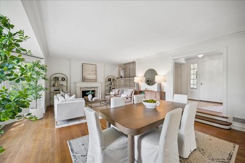 Tiny photo for 1372 Sunview Lane, Winnetka, IL 60093 (MLS # 12641226)