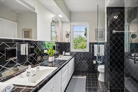 Tiny photo for 1372 Sunview Lane, Winnetka, IL 60093 (MLS # 12641226)
