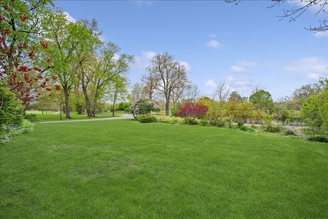 Tiny photo for 1372 Sunview Lane, Winnetka, IL 60093 (MLS # 12641226)