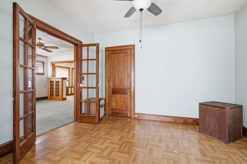 Tiny photo for 2506 Leclaire Street, Davenport, IA 52803 (MLS # 12619017)