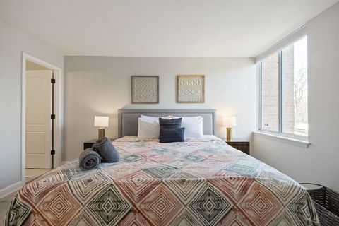 Tiny photo for 6000 E Lake Drive #1D, Lisle, IL 60532 (MLS # 12560541)