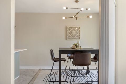 Tiny photo for 6000 E Lake Drive #1D, Lisle, IL 60532 (MLS # 12560541)