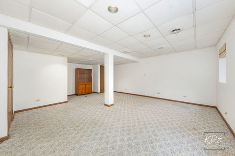 Tiny photo for 8026 Barrymore Drive #37-2, Darien, IL 60561 (MLS # 12625115)