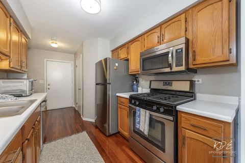 Tiny photo for 8026 Barrymore Drive #37-2, Darien, IL 60561 (MLS # 12625115)