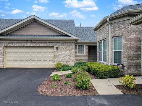 Photo of 16127 Powderhorn Lake Way, Crest Hill, IL 60403 (MLS # 12633976)