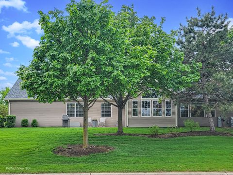Tiny photo for 16127 Powderhorn Lake Way, Crest Hill, IL 60403 (MLS # 12633976)