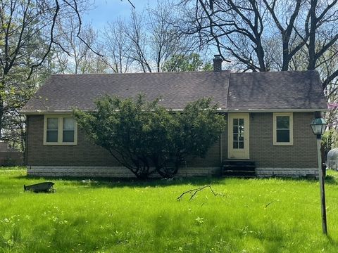 Photo of 17731 W Oak Avenue, Lockport, IL 60441 (MLS # 12355284)