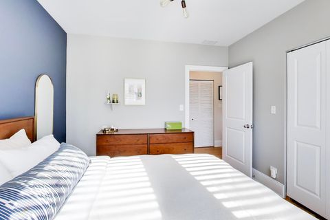 Tiny photo for 1424 W Cullom Avenue #3, Chicago, IL 60613 (MLS # 12560298)