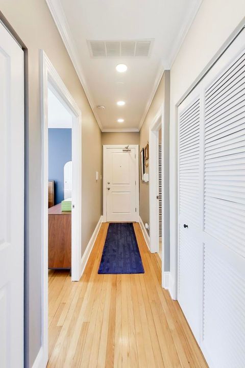 Tiny photo for 1424 W Cullom Avenue #3, Chicago, IL 60613 (MLS # 12560298)