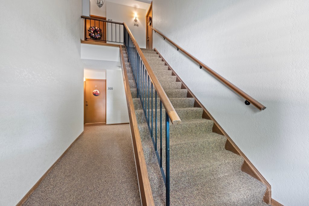 306 Sandpebble Lane 306