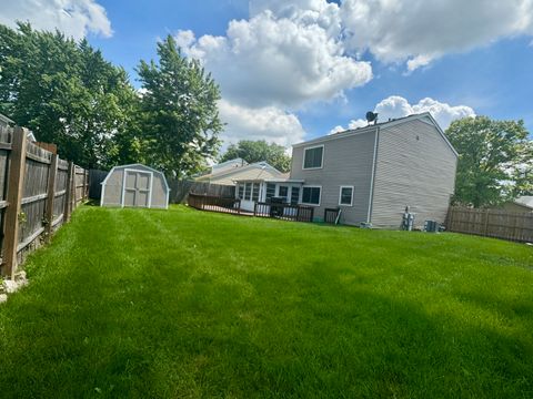Tiny photo for 2415 Goldenrod Court, Aurora, IL 60506 (MLS # 12432468)