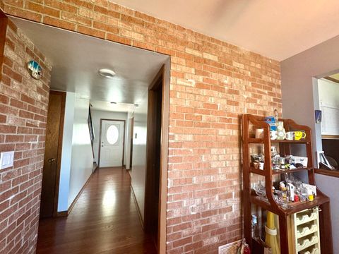 Tiny photo for 2415 Goldenrod Court, Aurora, IL 60506 (MLS # 12432468)