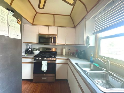 Tiny photo for 2415 Goldenrod Court, Aurora, IL 60506 (MLS # 12432468)