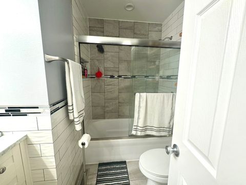 Tiny photo for 2415 Goldenrod Court, Aurora, IL 60506 (MLS # 12432468)