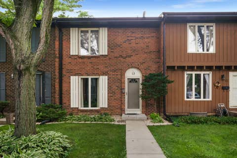 Tiny photo for 13 Dumbarton Oaks Place, Elgin, IL 60123 (MLS # 12730226)