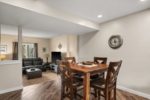 Tiny photo for 13 Dumbarton Oaks Place, Elgin, IL 60123 (MLS # 12730226)