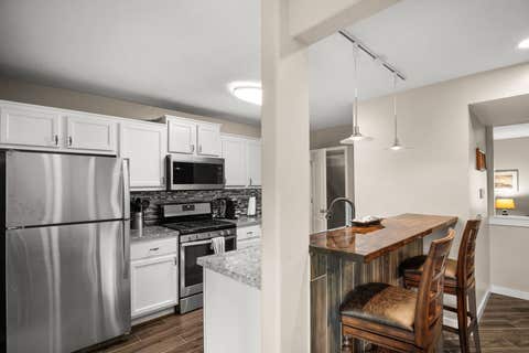 Tiny photo for 13 Dumbarton Oaks Place, Elgin, IL 60123 (MLS # 12730226)