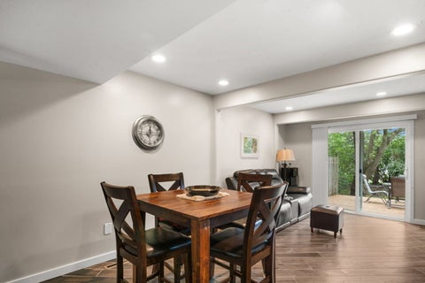Tiny photo for 13 Dumbarton Oaks Place, Elgin, IL 60123 (MLS # 12730226)