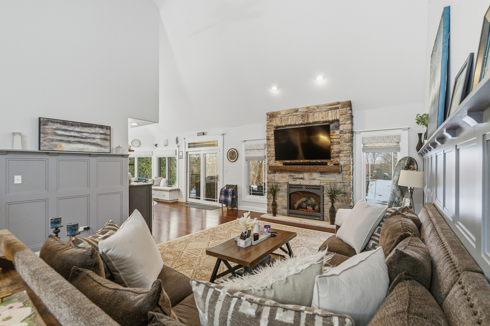 12165 W Castle Drive