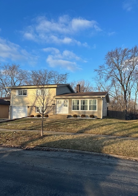 920 Valley Stream Drive