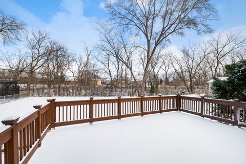 Tiny photo for 920 Valley Stream Drive, Wheeling, IL 60090 (MLS # 12546052)