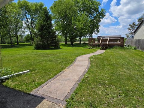 Tiny photo for 320 N Pearl Street, Forrest, IL 61741 (MLS # 12451311)