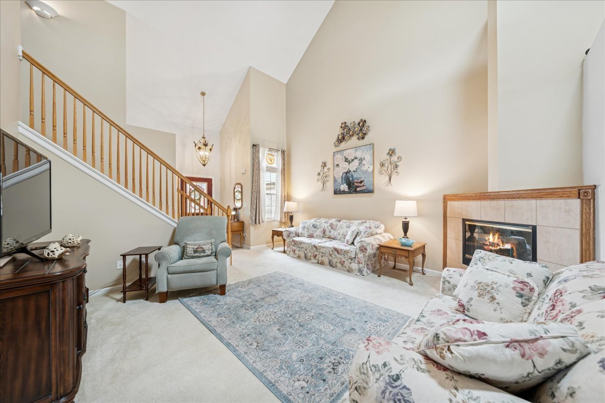 1425 Tiger Lily Lane