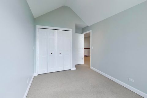 Tiny photo for 417 Ashbury Drive, Hinsdale, IL 60521 (MLS # 12616141)