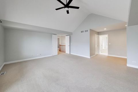 Tiny photo for 417 Ashbury Drive, Hinsdale, IL 60521 (MLS # 12616141)