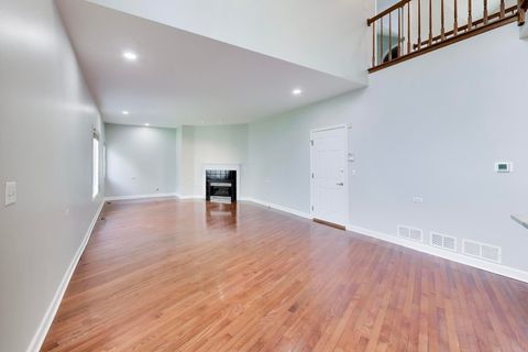 Tiny photo for 417 Ashbury Drive, Hinsdale, IL 60521 (MLS # 12616141)