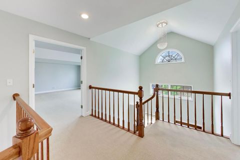 Tiny photo for 417 Ashbury Drive, Hinsdale, IL 60521 (MLS # 12616141)
