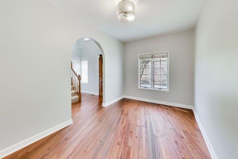Tiny photo for 417 Ashbury Drive, Hinsdale, IL 60521 (MLS # 12616141)