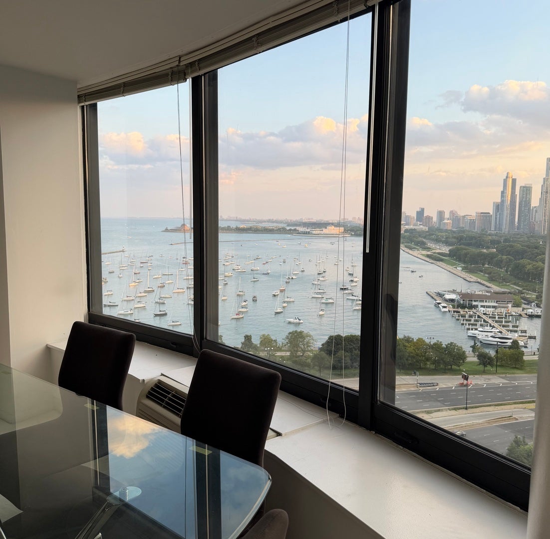 155 N HARBOR Drive 1713