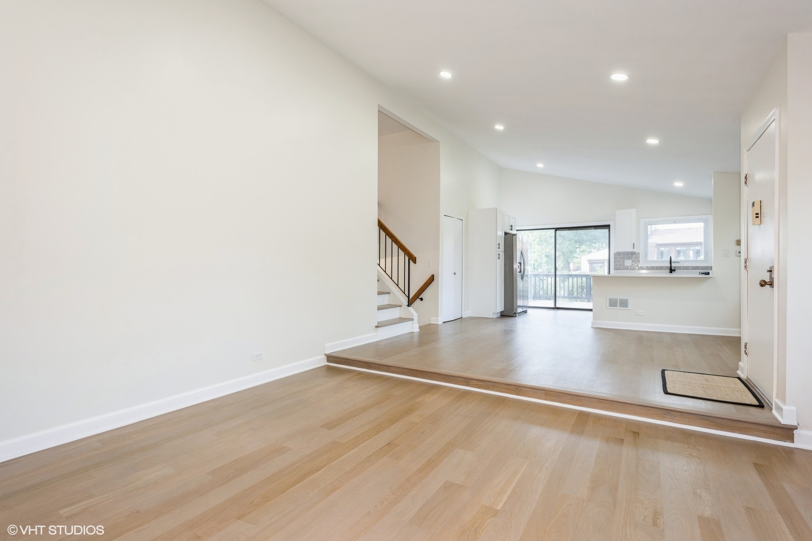 12 Hawthorne Square