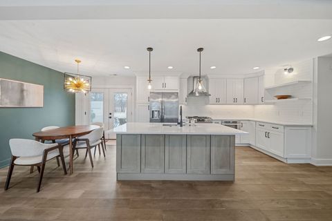 Tiny photo for 1210 W 55th Place, Countryside, IL 60525 (MLS # 12568777)