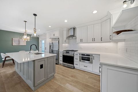 Tiny photo for 1210 W 55th Place, Countryside, IL 60525 (MLS # 12568777)