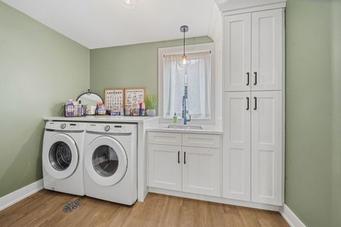 Tiny photo for 1210 W 55th Place, Countryside, IL 60525 (MLS # 12568777)