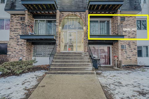 Tiny photo for 4A E Dundee Quarter Drive #207, Palatine, IL 60074 (MLS # 12688991)