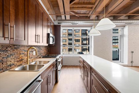 Tiny photo for 333 S Desplaines Street #302, Chicago, IL 60661 (MLS # 12619673)